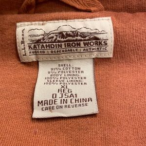 Warm work jacket! It has some spots on it from grilling! Still a bomb deal!